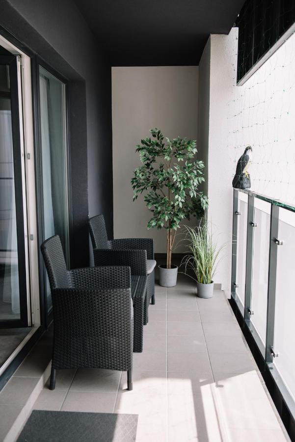 APARTAMENT BUŁGARSKA 60m2-3 POKOJE-PIĘKNY WIDOK-13 PIĘTRO 24H CHECK IN Poznań Zewnętrze zdjęcie